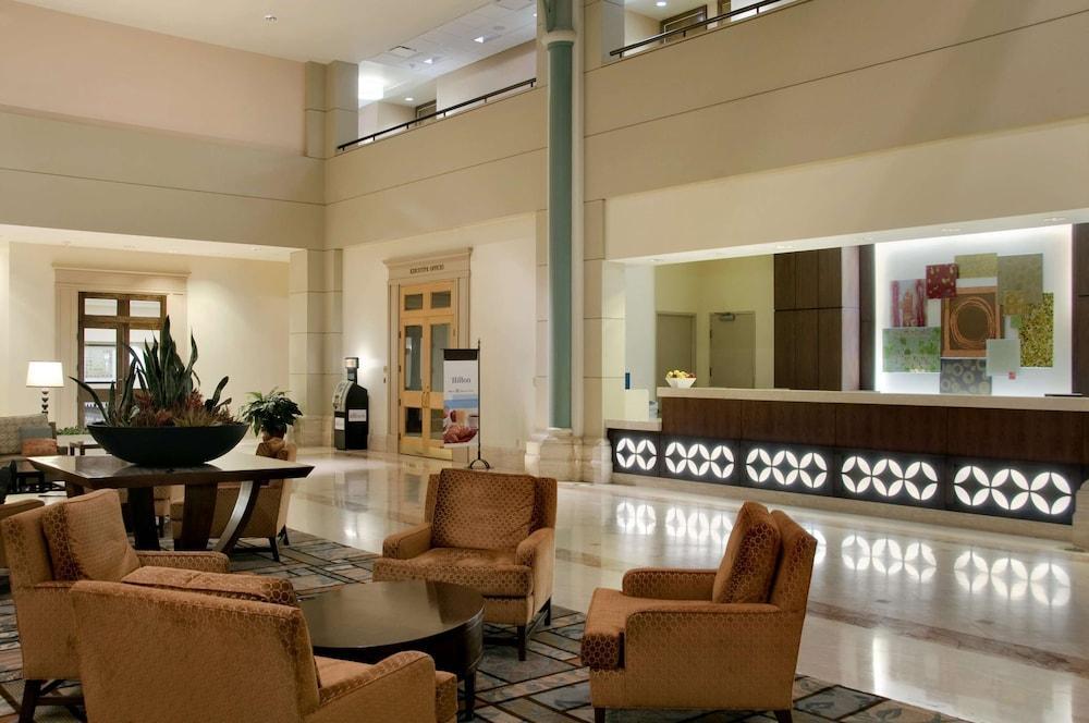 Hilton Houston North Otel Dış mekan fotoğraf