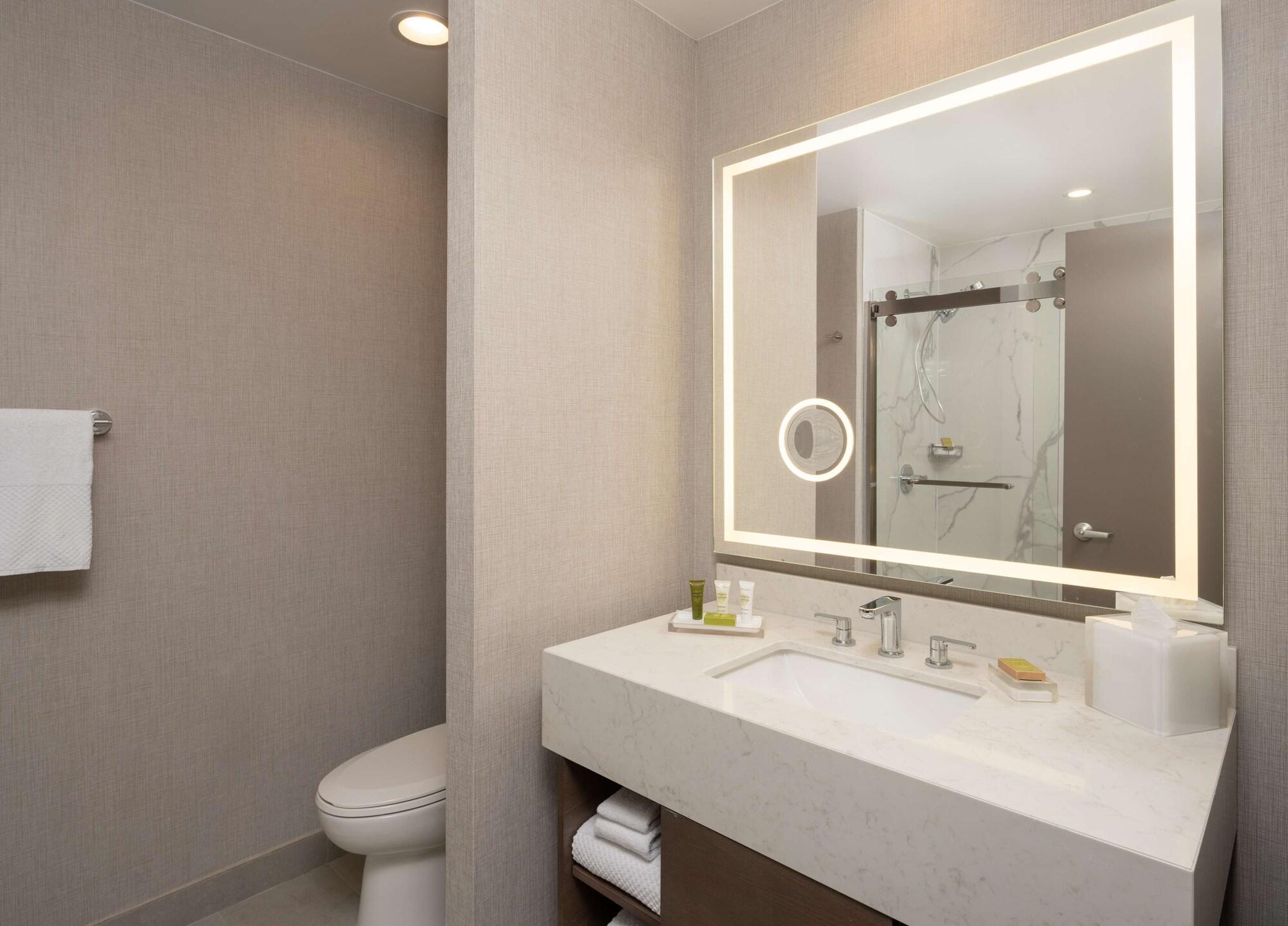 Hilton Houston North Otel Dış mekan fotoğraf